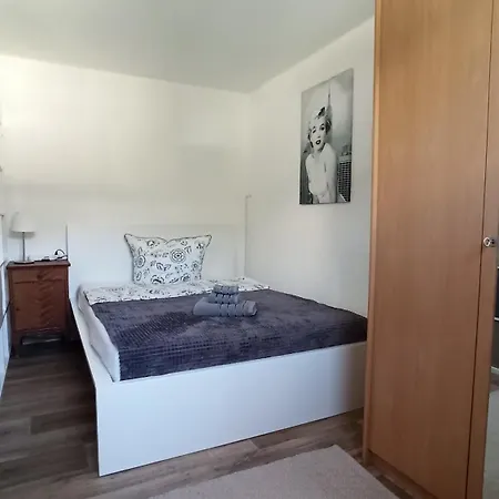 Finki's Apartment *